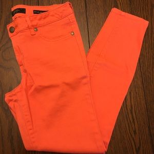 Jessica Simpson Jegging